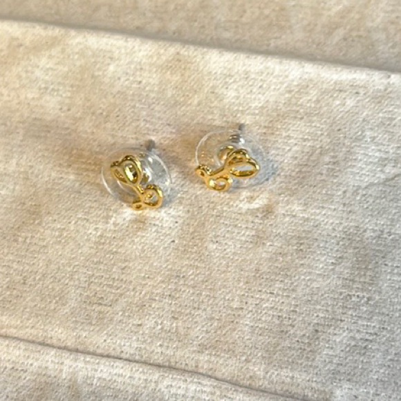 Script L Earrings